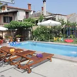 Apartment Family Friendly With A Swimming Pool Vodnjan, Fazana - 14159