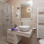 Family Friendly With A Swimming Pool Vodnjan, Fazana - 14159 Apartment