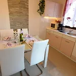 Family Friendly With A Swimming Pool Vodnjan, Fazana - 14159 Apartment