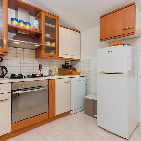 Apartamento Family Friendly With A Swimming Pool Vodnjan, Fazana - 14159 Vodnjan